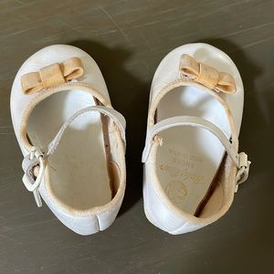 Vintage (from 1960’s) Baby Deer leather Mary Jane style baby/doll shoes
